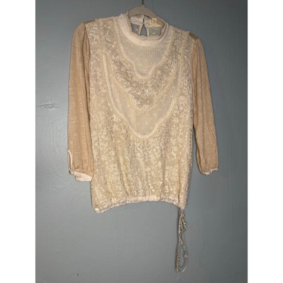 Tiny by Anthropologie Finja Embroidered Top - Picture 2 of 8